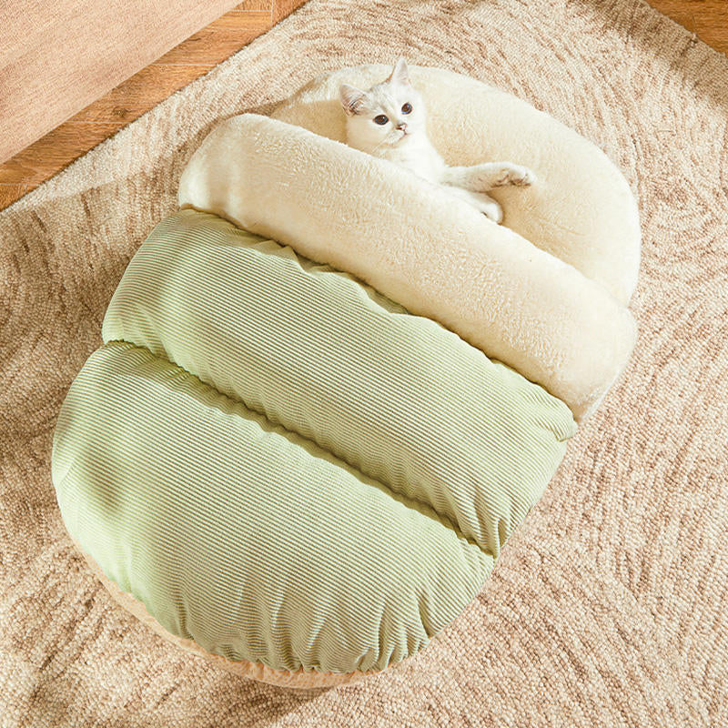 Cozy Enclosed Cat Bed, Warm Covered Cat Cave House for Indoor Cats, Soft Plush Hideaway Bed for Kittens and Small Pets